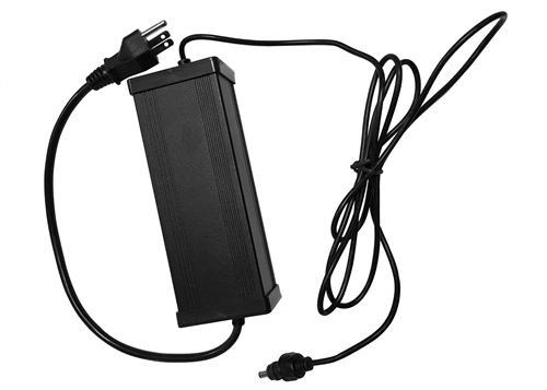 21V5A 850g এসি পাওয়ার সাপ্লাই কনস্ট্যান্ট ভোল্টেজ নেতৃত্বাধীন পাওয়ার ডিসি পাওয়ার 105 ডাব্লু